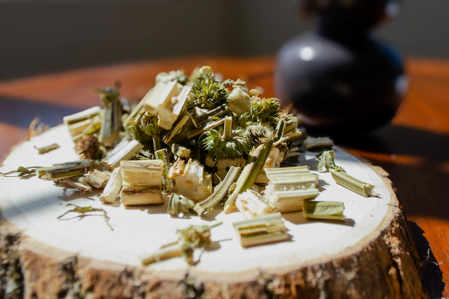 tsoji-dried-moongrass-herb-ingredient